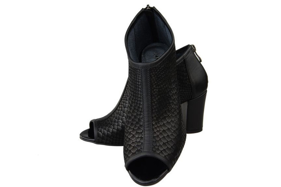 Dámská obuv Dámské lodičky s vysokou špičkou z přírodní kůže Black Scale 957 ElitaBut