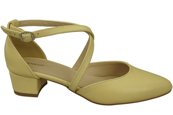 Dámské Sandály Kožené Banán s Pásky na Nízkém Podpatku 223 ElitaBut