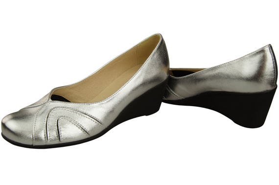 Dámské boty z přírodní kůže Silver Off-White na kotvách 828 ElitaBut