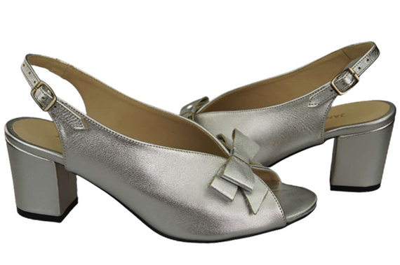 Dámská obuv Stříbrné sandály Lick kůže 148 L ElitaBut