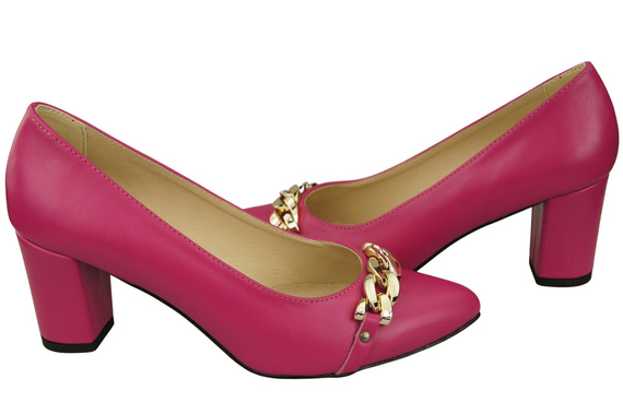 Klasické dámské fialové kožené boty se zlatým ozdobným řetízkem 200 ElitaBut