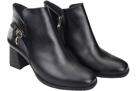 Dámské kotníkové boty ElitaBut 226 černé z pravé kůže, zateplené, hranatá špička, široký podpatek (blok)