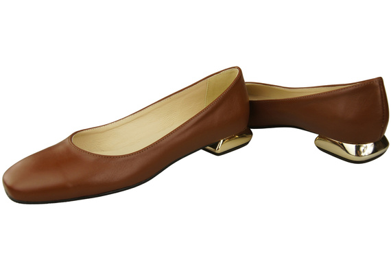 Plochá dámská obuv Hnědé lodičky Ozdobný podpatek Přírodní kůže 209 ElitaBut