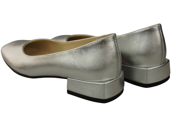 Pohodlná dámská obuv Stříbrné byty Přírodní kůže 204 ElitaBut