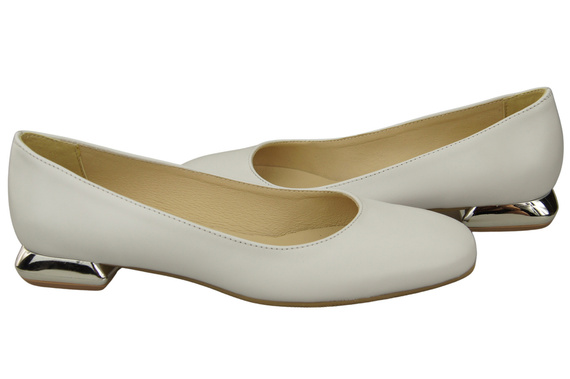 Ploché dámské boty Bílé boty s ozdobným podpatkem Přírodní kůže 209 ElitaBut