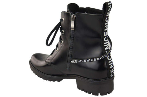 Obuv Kozačky Černé lesklé dámské s nápisem NICE Přírodní kůže 173 Od ElitaBut