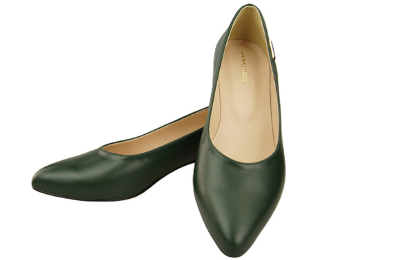 Dámské lodičky Smaragdově zelená s nízkým podpatkem nadčasová elegance a pohodlí 220 ElitaBut