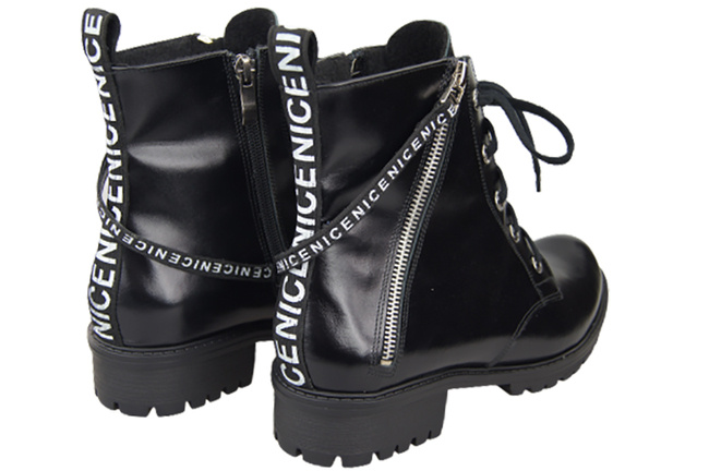 Obuv Dámské kozačky s nápisem NICE Přírodní kůže Černá lesklá 173 L ElitaBut