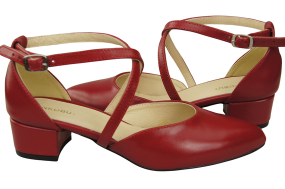 Dámské Sandály Kožené Červená s Pásky na Nízkém Podpatku 223 ElitaBut