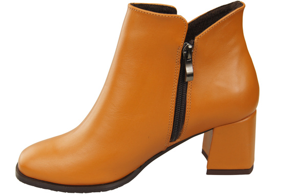 Dámské kotníkové boty ElitaBut 226 Zrzavý z pravé kůže, zateplené, hranatá špička, široký podpatek (blok)