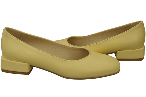 Pohodlná dámská obuv Dámské lodičky Banana Flat Natural leather 204 ElitaBut