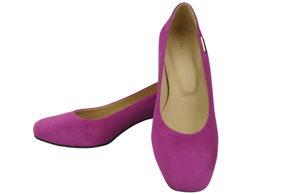 Pohodlná dámská obuv Cyclamen Natural Leather Suede 172 od ElitaBut