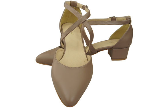 Dámské Sandály Kožené Cappuccino tmavé s Pásky na Nízkém Podpatku 223 ElitaBut