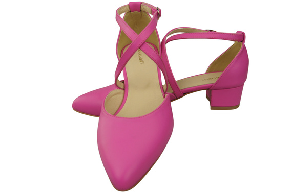 Dámské Sandály Kožené Fuchsie s Pásky na Nízkém Podpatku 223 ElitaBut