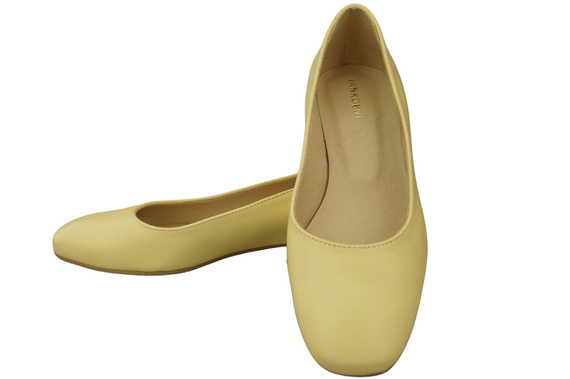 Pohodlná dámská obuv Dámské lodičky Banana Flat Natural leather 204 ElitaBut