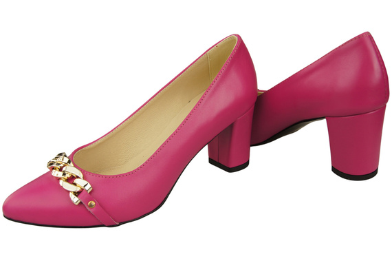 Klasické dámské fialové kožené boty se zlatým ozdobným řetízkem 200 ElitaBut