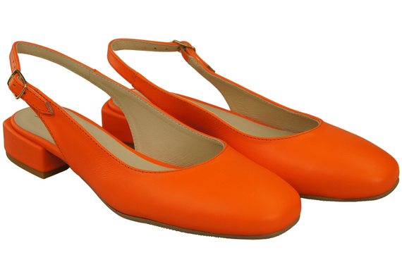 Dámské sandály na plochém podpatku z přírodní kůže 206 ElitaBut