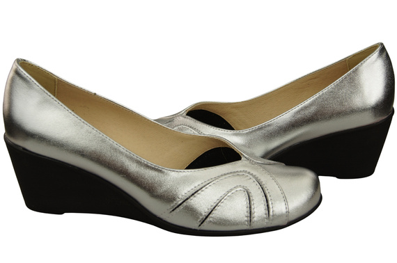 Dámské boty z přírodní kůže Silver Off-White na kotvách 828 ElitaBut