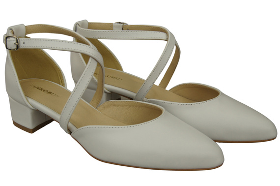 Dámské Sandály Kožené Bílá s Pásky na Nízkém Podpatku 223 ElitaBut