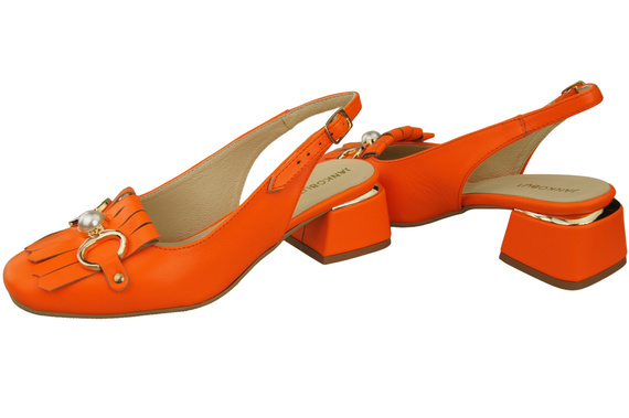 Dámská obuv Oranžové sandály zdobené třásněmi Přírodní kůže 208 ElitaBut