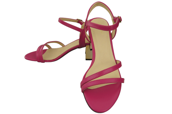 Dámská obuv Fialové přírodní kůže 197 Smyslně odhalující nohy Sandály ElitaBut