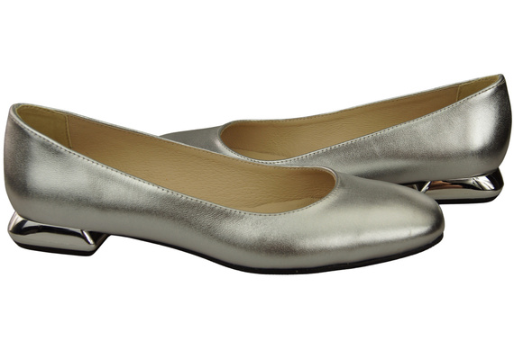 Plochá dámská obuv Stříbrný ozdobný podpatek Přírodní kůže 209 ElitaBut