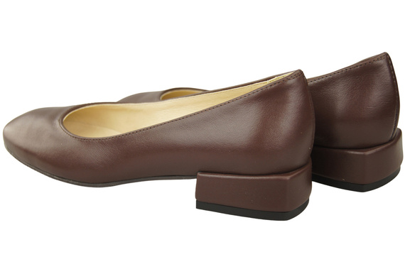 Pohodlné dámské boty Chocolate Flat Leather 204 ElitaBut
