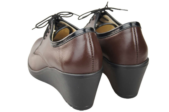 Obuv Dámské polobotky On Anchor přírodní kůže Chocolate 181 ElitaBut