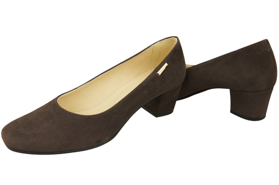 Pohodlná dámská obuv Chocolate Natural Leather Suede 172 od ElitaBut