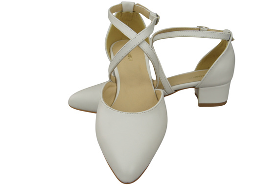 Dámské Sandály Kožené Bílá s Pásky na Nízkém Podpatku 223 ElitaBut