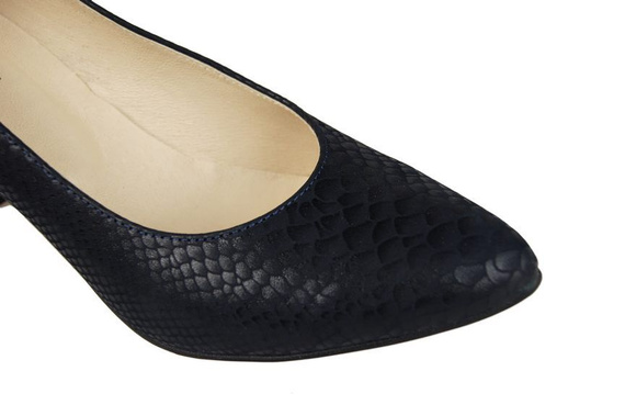 Dámská obuv Dámské kožené lodičky s motivem šupin námořnická modř 927 ElitaBut