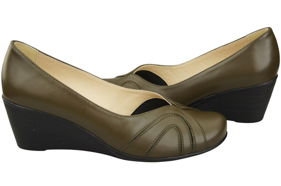 Dámské lodičky z přírodní kůže na platformě 828 ElitaBut