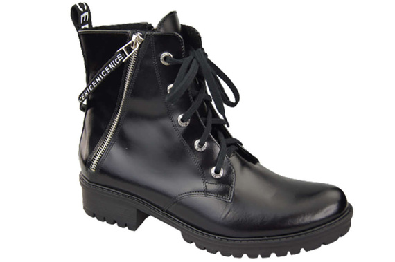 Obuv Kozačky Černé lesklé dámské s nápisem NICE Přírodní kůže 173 Od ElitaBut