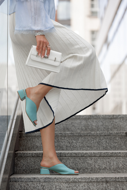 Dámské žabky na podpatku Tyrkysová přírodní kůže 210 ElitaBut